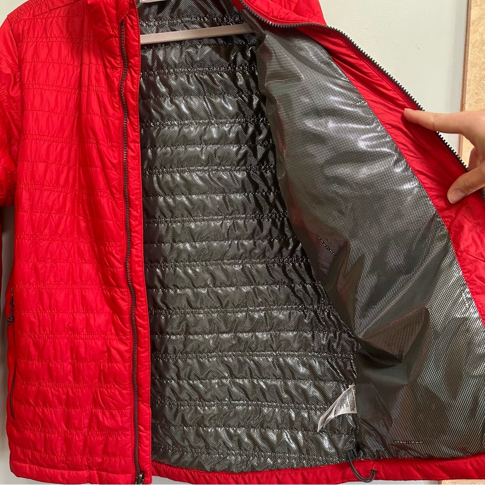 Columbia Omni-heat lightweight packable red puffer jacket, size small - Picture 8 of 16